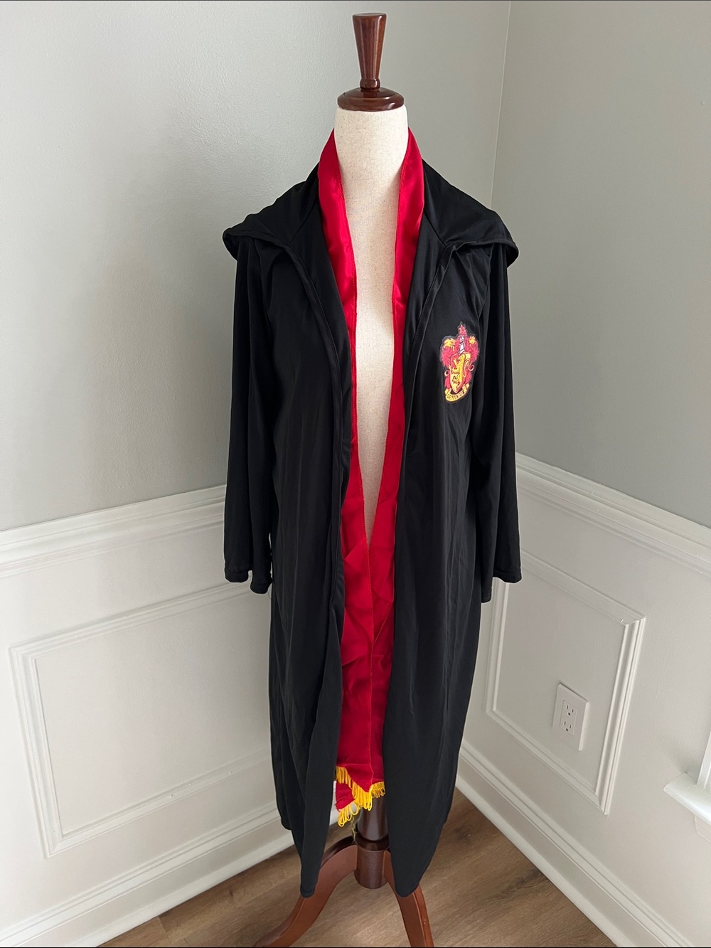 Rubie's | Harry Potter Black & Red Gryffindor-Style Hooded Robe Halloween Size L